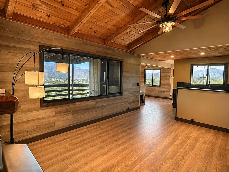 51 Lakeair Dr — Photo 31
