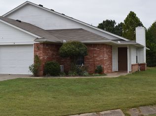 1060B Farley Cir, Greenwood, AR 72936