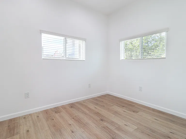 4538 1/2 Dozier Ave — Photo 14