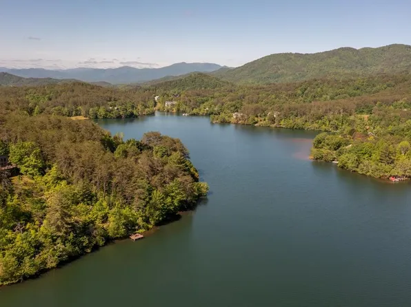 225 Lakeview Dr, Turtletown, TN 37391