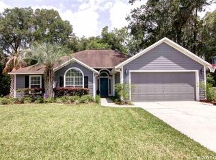 8015 SW 63rd Ln, Gainesville, FL 32608