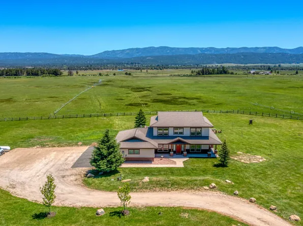 610 Cabarton Rd, Cascade, ID 83611