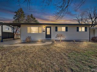 1270 Bobolink Dr, Florissant, MO 63031