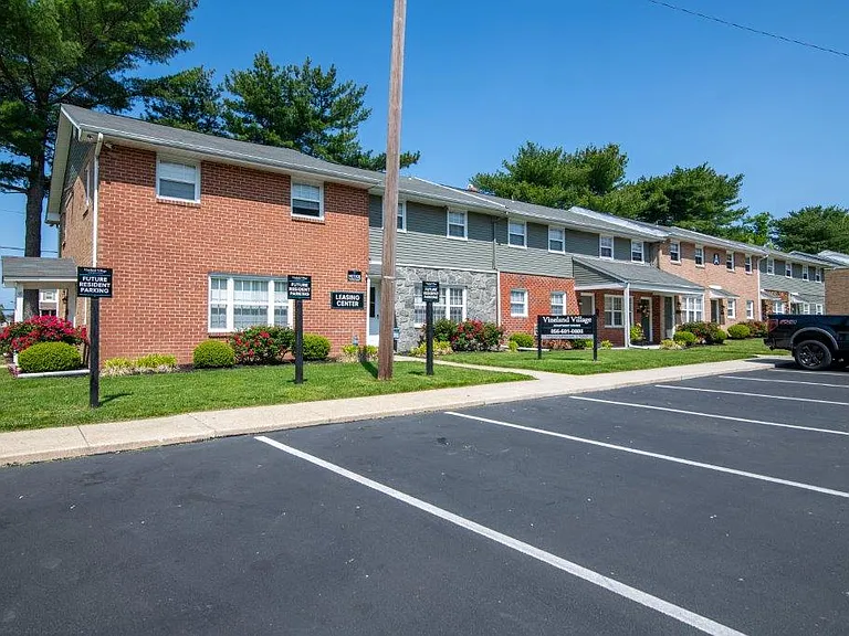Vineland Village Apartment Homes — Photo 19