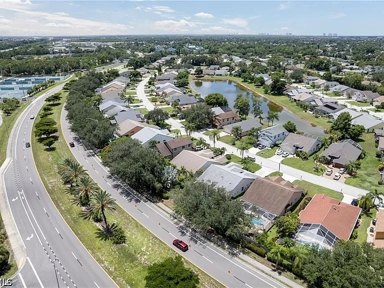 17791 Castle Harbor Dr — Photo 33