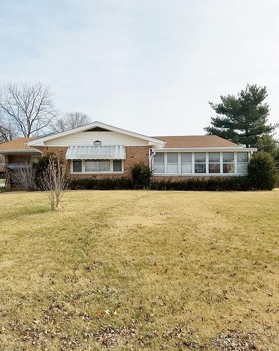 2nd image of 619 Edna Ave