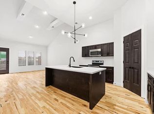 306 N Washington St, Raymore, MO 64083