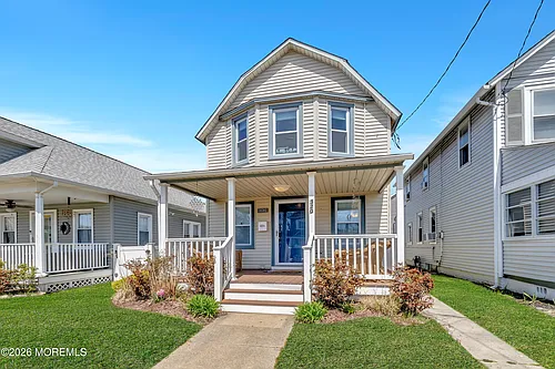 320 Ocean Park Ave Photo 1