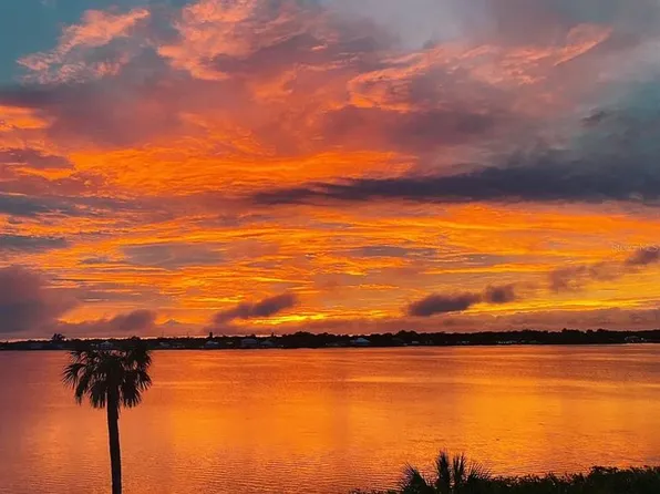850 Tidewater Shores Loop #402, Bradenton, FL 34208