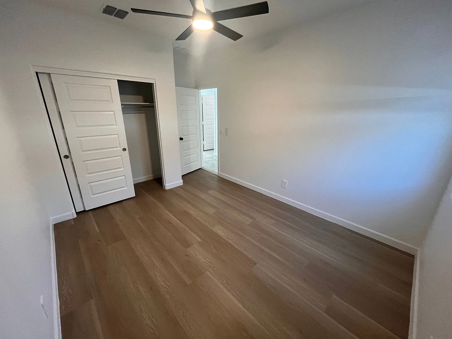 38055 W Excussare Way, Maricopa, AZ 85138 $1,595/month. — Photo 3