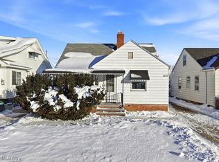 4610 Maplecrest Ave, Parma, OH 44134