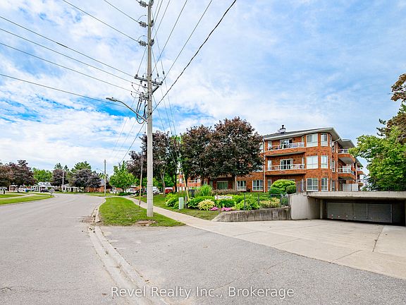 3rd image of 3 Heritage Way #302