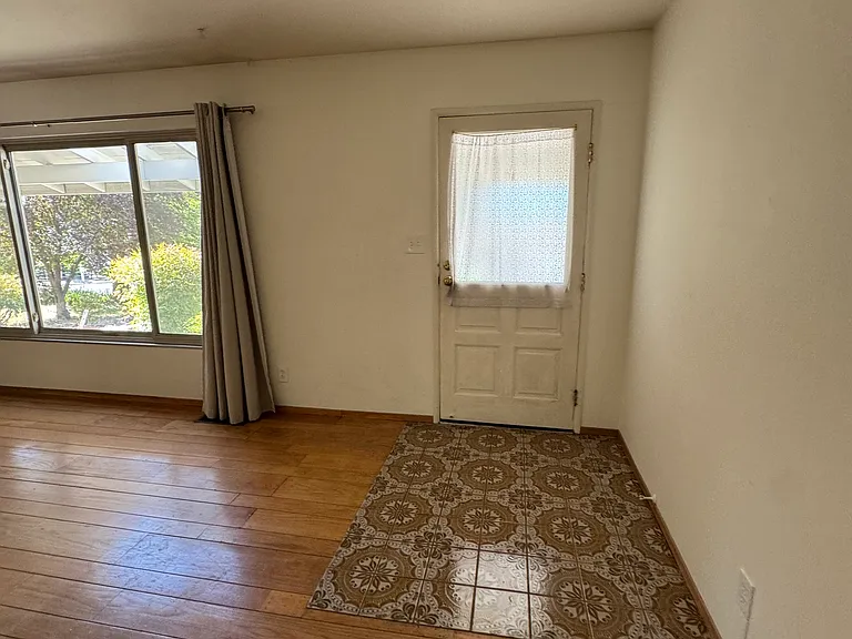 227 Ramona Rd — Photo 7