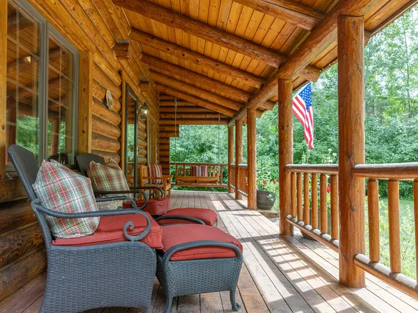 920 War Eagle Dr, Hailey, ID 83333