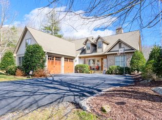 150 Somersby Pkwy, Hendersonville, NC 28739