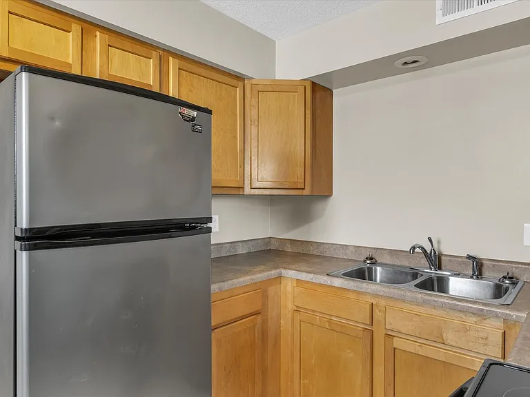 308 College Park Dr — Photo 21