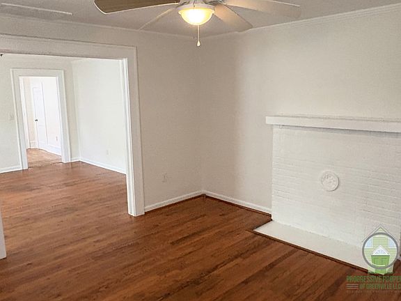 2nd image of 518 Perry Ave