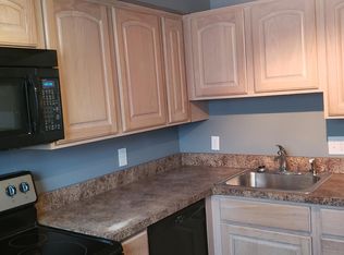 1613 Ridgewick Dr, Wickliffe, OH 44092