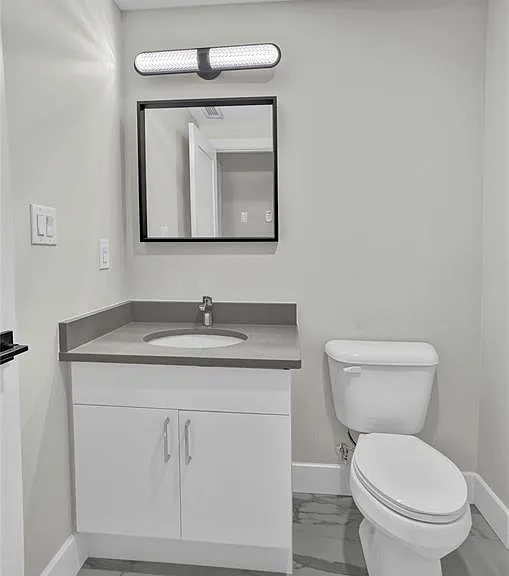 2600 Sandwich West Pkwy #301 — Photo 9
