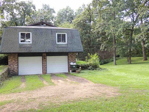 4th image of 3831 Wingate Dr