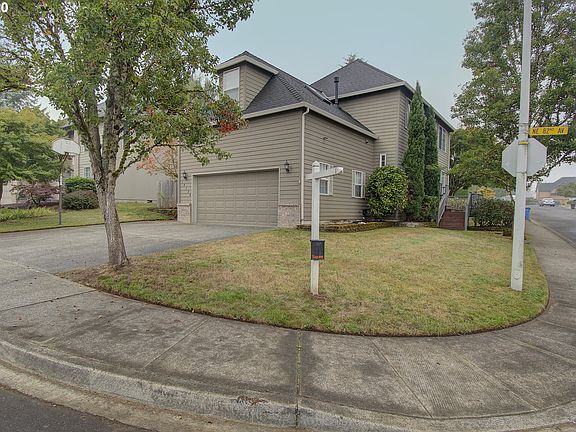 2nd image of 10120 NE 82nd Ave