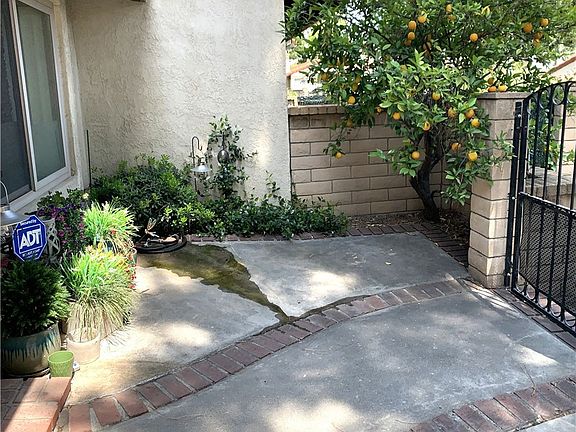 4th image of 9861 Paloma Ct