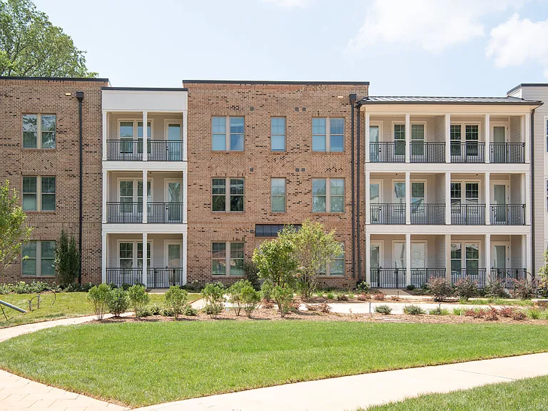 NOVEL Davidson by Crescent Communities — Photo 22