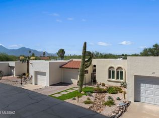 653 W Redondo Pl, Green Valley, AZ 85614