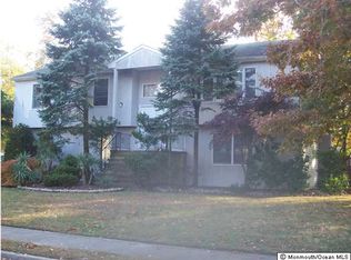 1302 Bloomfield Ave, Ocean, NJ 07712