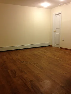 Rented by Johanna Gyuro, LREB | media 13