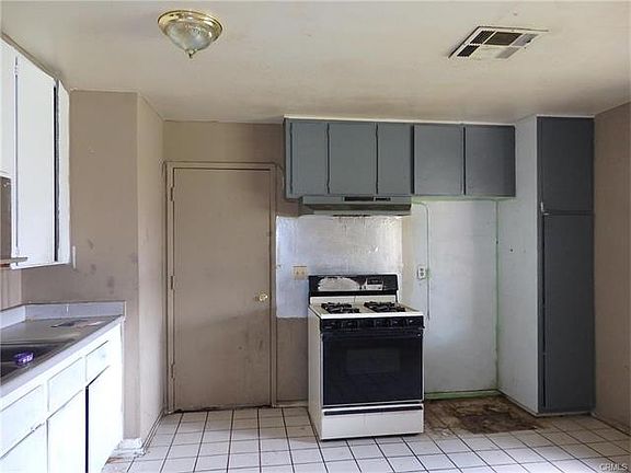 4th image of 7807 Golondrina Dr