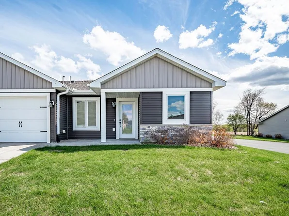 300 Cedar St #77, Baldwin, WI 54002