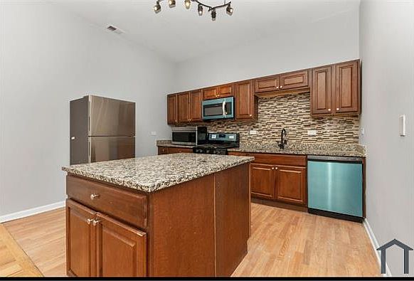 1st image of 5228 S Michigan Ave #2