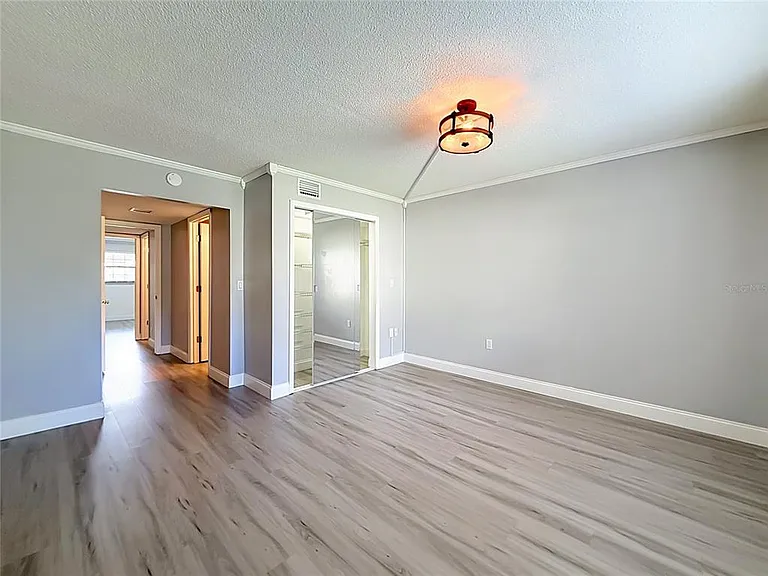 101 N Grandview St — Photo 34