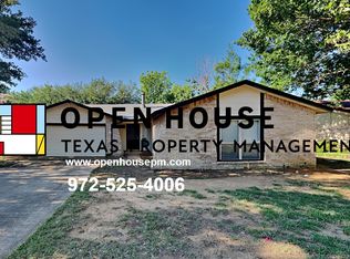 3704 Palomino Dr, Arlington, TX 76017