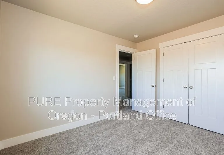 504 NE Trillium Dr — Photo 20
