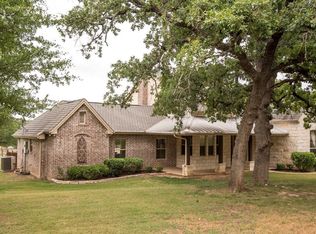 204 Lantana Dr, Granbury, TX 76049