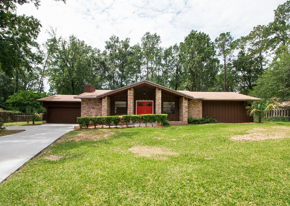 1st image of 3809 NW 9th Pl