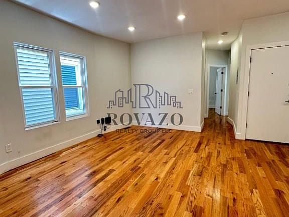 5th image of 435 Park Ave #1A