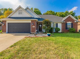 2916 Timber Park Dr, Evansville, IN 47715