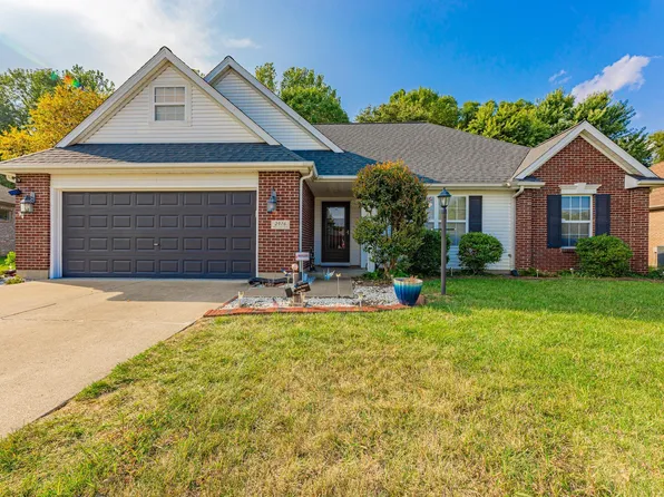 2916 Timber Park Dr, Evansville, IN 47715