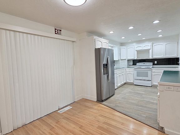 5th image of 2307 Tulane St