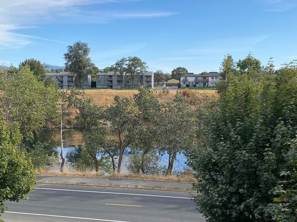2735 E Upriver Dr APT 2