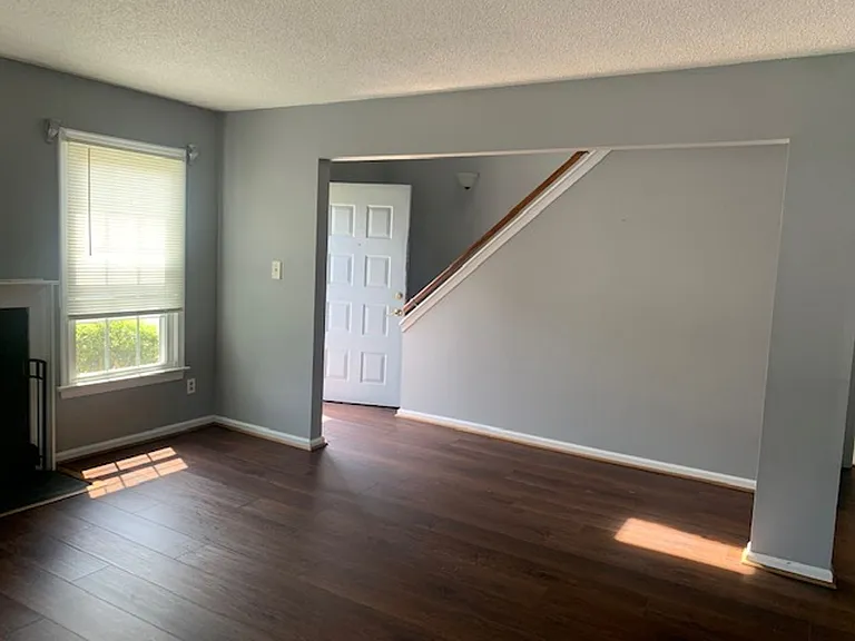 1433 Lake Huron Dr — Photo 7