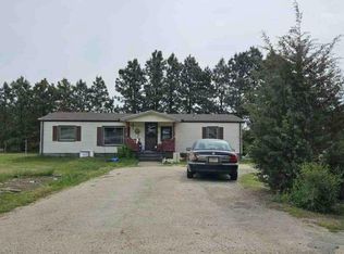 620 Cheyenne View Dr, Great Bend, KS 67530