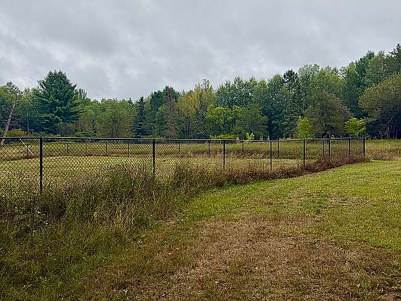 4th image of N1484 Ball Rd