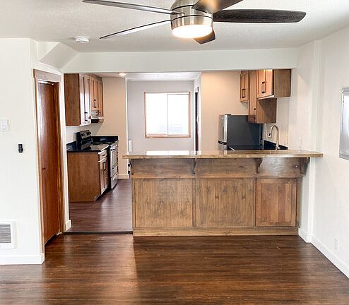5th image of 719 SW 4th St #1000