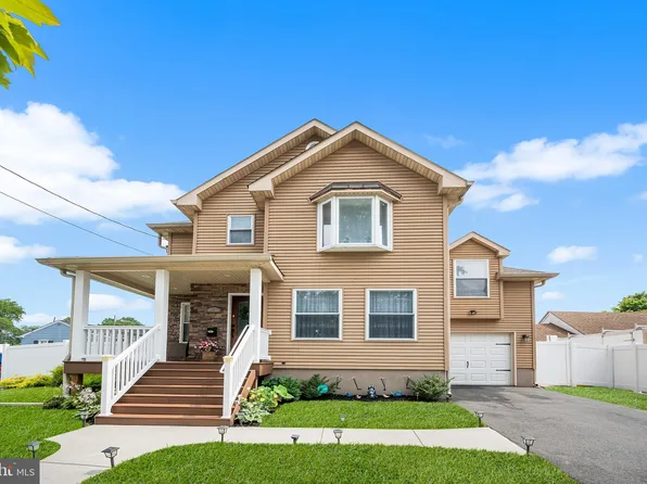 976 Mulberry St, Lawrence Township, NJ 08648