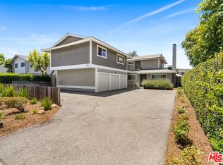3025 Jeffrey Dr, Costa Mesa, CA 92626