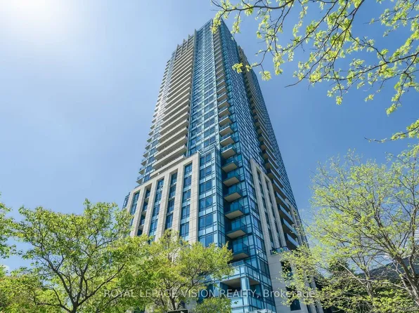 181 Wynford Dr #1906, Toronto, ON M3C 0C6